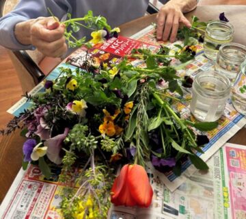 春の花と交流時間~サン・オークス津山~